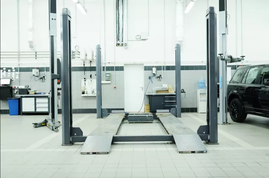 Know More About Vehicle Lifts:Types And How To Choose The Right One